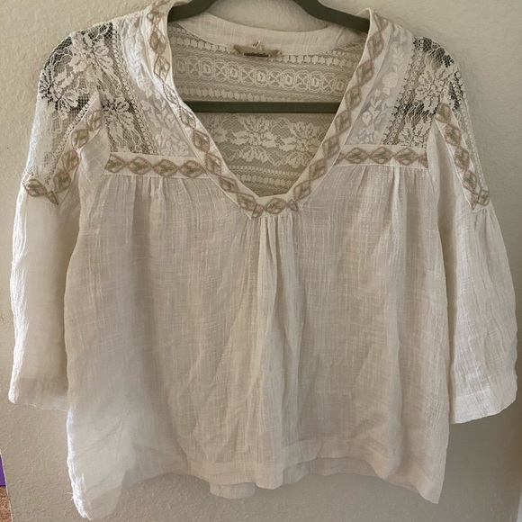 Boho shirt.  Worn once bought from Buckle - Picture 2 of 4